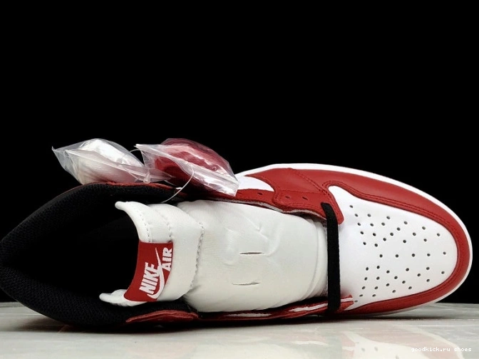 High Retro Air Jordan 555088-101 1 
